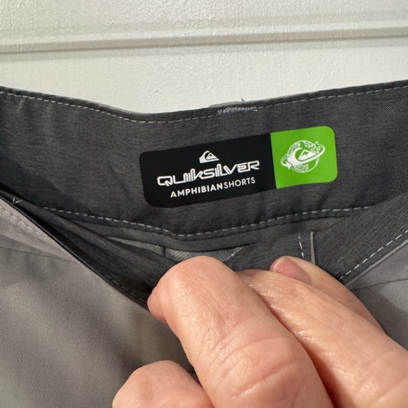 Men’s Quiksilver Amphibian shorts - Picture 5 of 13